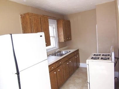 Photo - 1105 W Walnut Ave