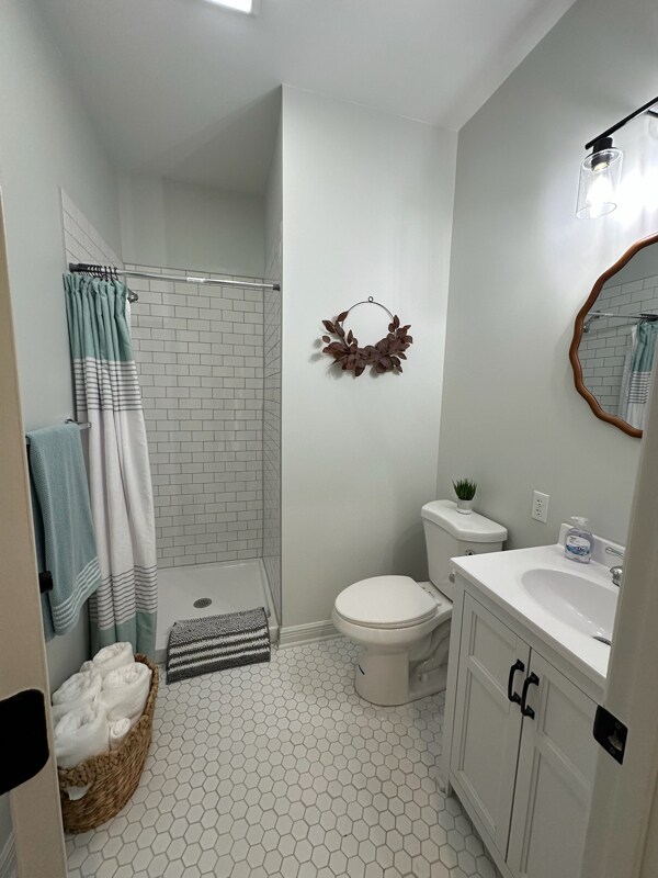 Photo - 305 S Laurel St