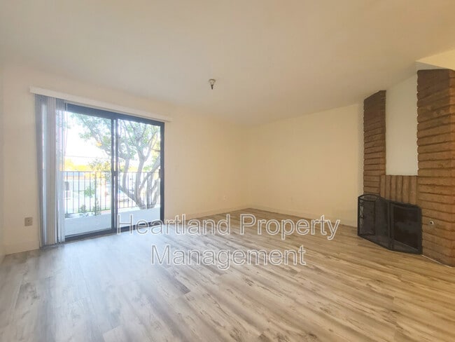 Photo - 1170 Decker St Unidad #E