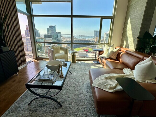 Photo - 800 The Mark Ln Unit 2206