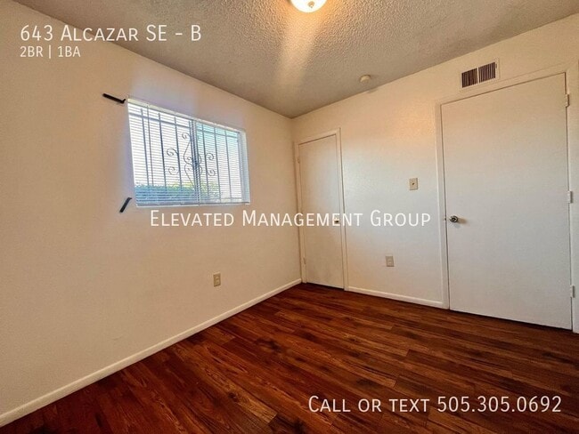 Photo - Beautiful Unit-Gated Move-In! NO DEPOSIT R... Unit B