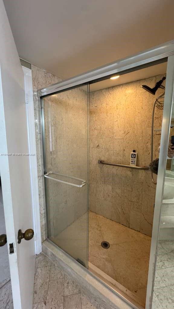 Photo - 11113 Biscayne Blvd Unidad 552