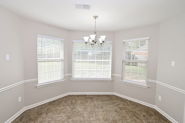 Photo - 145 Sandpiper Dr