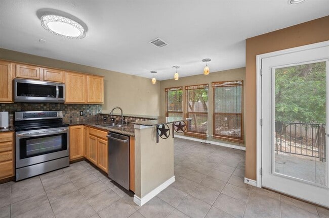 Photo - 5306 Beacon Dr Unit D