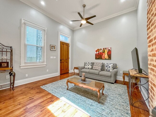 Photo - Well-Kept 2-Bedroom, 1-Bath Home in a Desi...