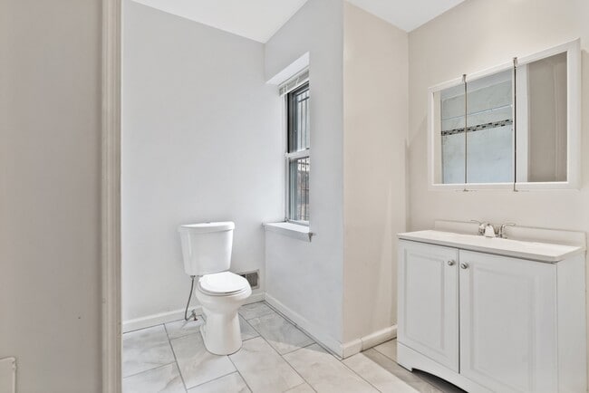 Photo - 2024 N Gratz St