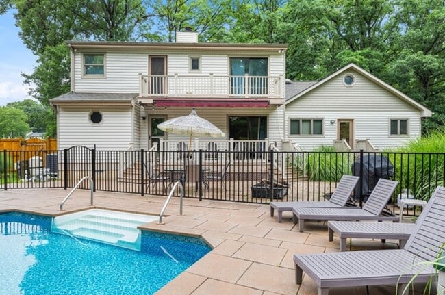 Building Photo - Beautiful Fully Loaded Home Ready to Rent!!!!