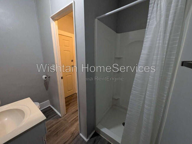 Photo - 448 W 3rd Ave Unit 3