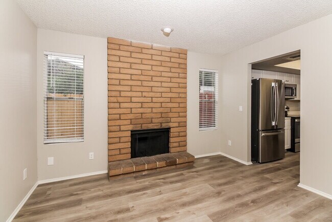 Photo - 1418 S Gecko Rd