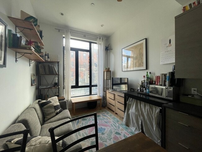 Building Photo - 1192 Bedford Ave