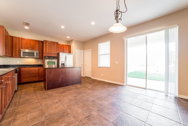 Photo - 2302 Abey Blanco Dr