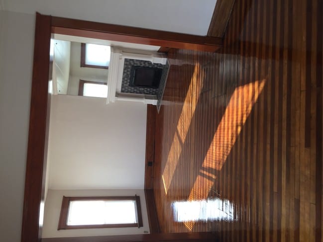 Photo - 874 Porter St