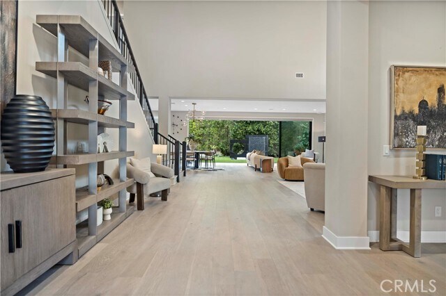 Photo - 115 Interstellar