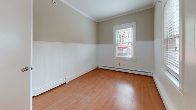 Photo - 310 Lowell St Unit 1