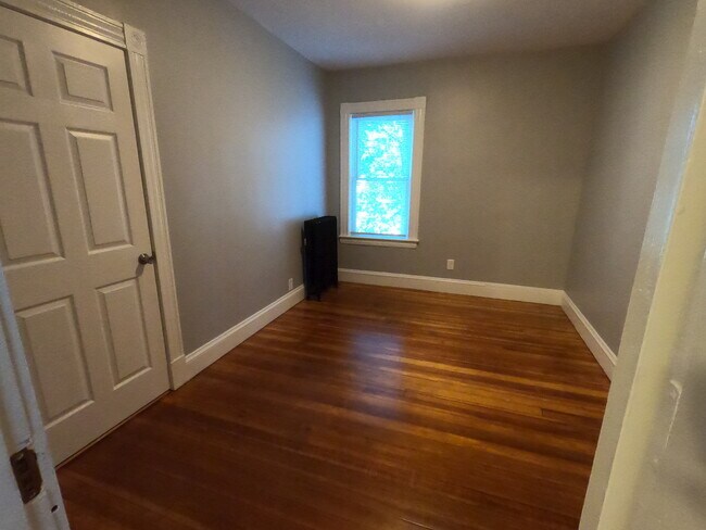 Bedroom #3 - 11 Mt Vernon St