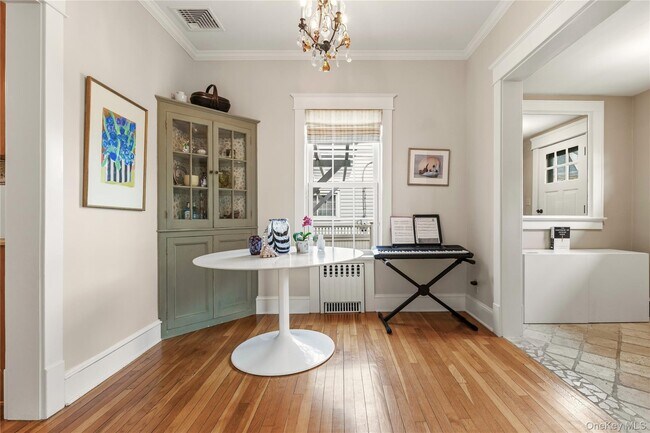 Photo - 47 Hillcrest Ave