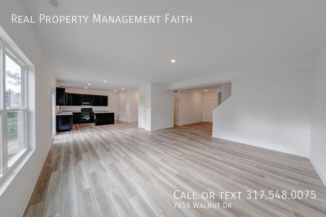 Photo - 7656 Walnut Dr