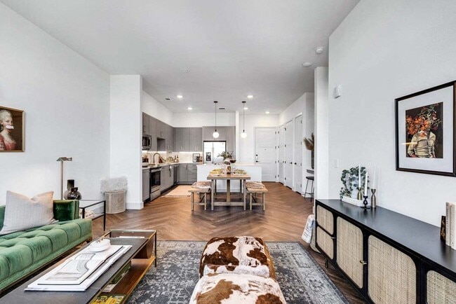 Photo - Katy Trail Uptown Apartments