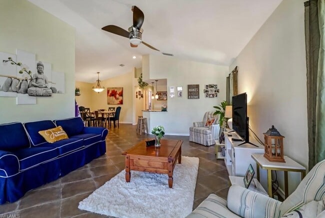 Photo - 9840 Luna Cir Unit 201