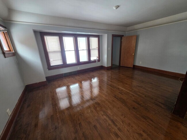 Photo - 2918-2920 N 47th St Unit 2918