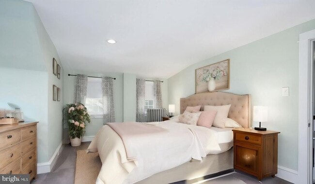 Photo - 57 Ridgeway Ave