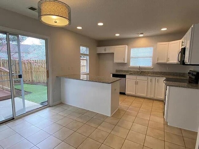 Photo - 12131 Bottlebrush Pl