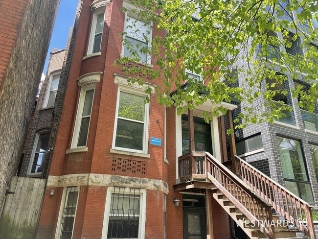 Building Photo - 3506 N Reta Ave Unit 1