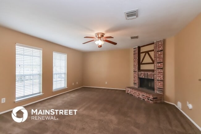Photo - 2910 Valley Rose Dr