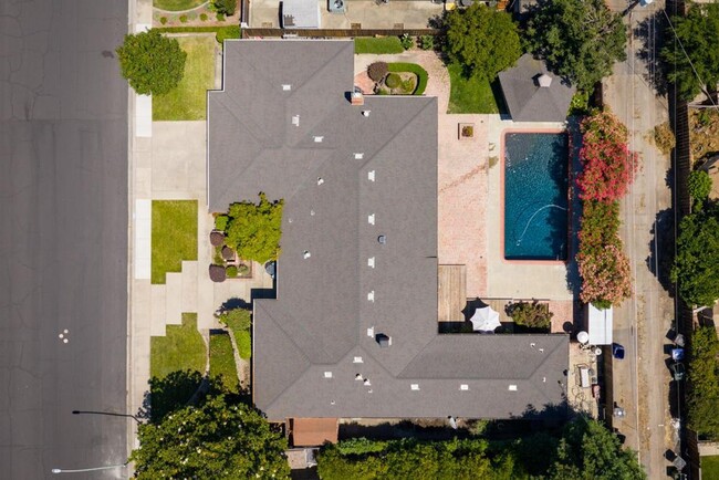 Photo - Stunning home located is sought after Northgate!