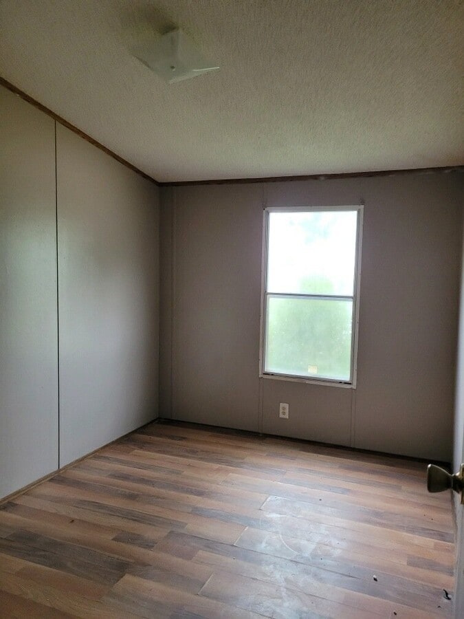 Photo - 458 Petty St