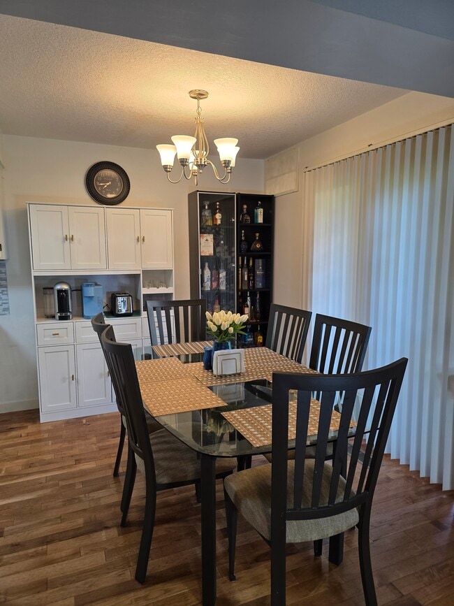 Dining - 12504 SE Stark St Unit Andrea Terrace Condo