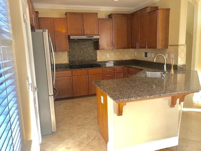 Photo - 770 Adeline Ave