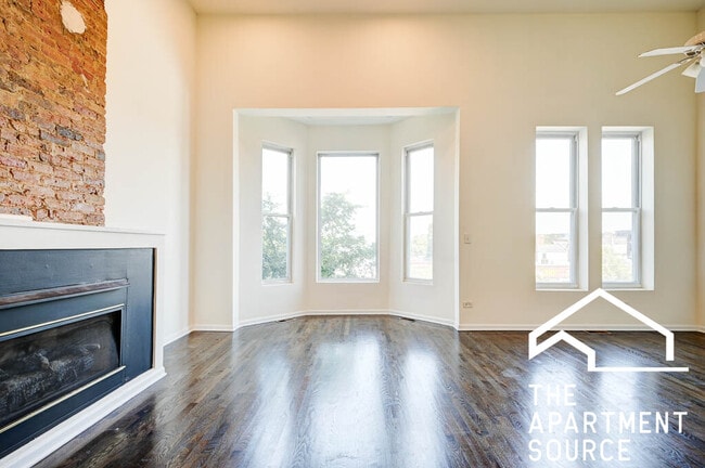 Building Photo - 2519 W North Ave Unit 3f Rental