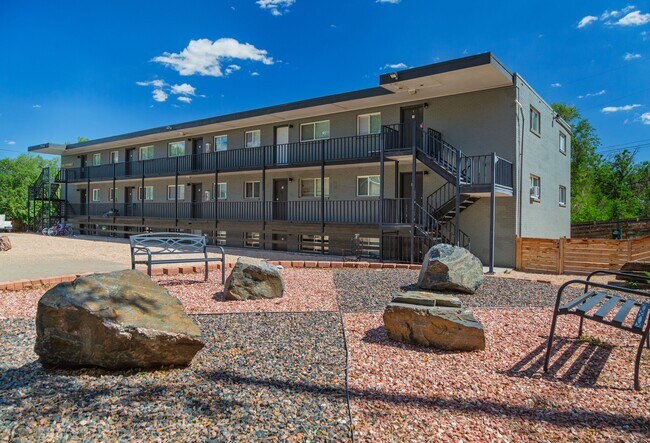 Jasmine Springs Apartments | Exterior of Building