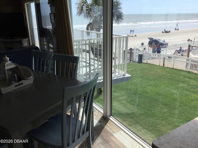 1571 S Atlantic Ave Unit 209