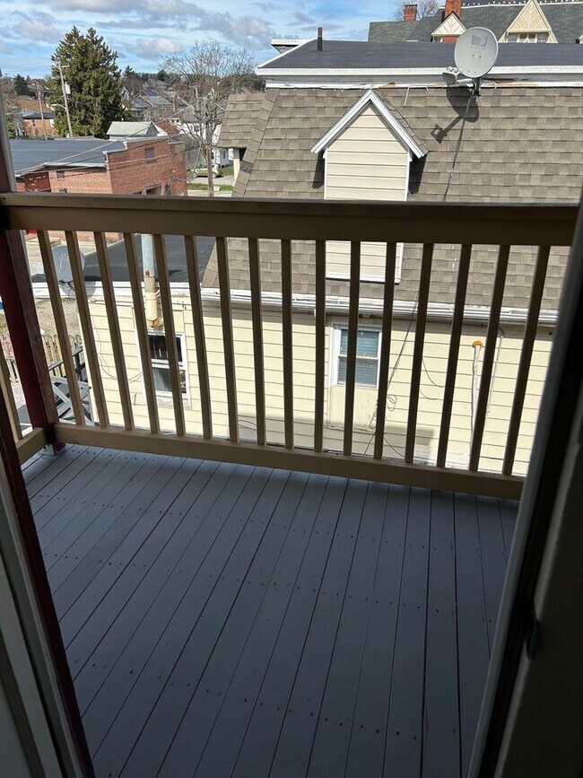 Photo - 136 S Main St Unidad 3rd Floor