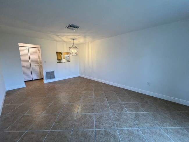 Photo - 710 Bayou Ave