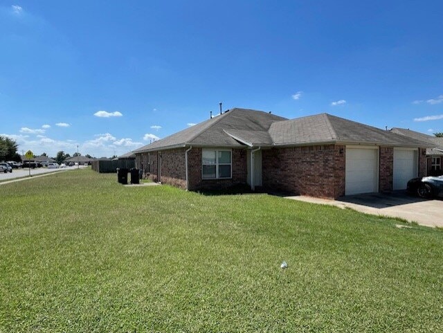Building Photo - 426 E Asher Ct Rental