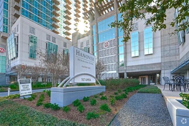 Building Photo - 5925 Almeda Rd Unit 11608 Rental