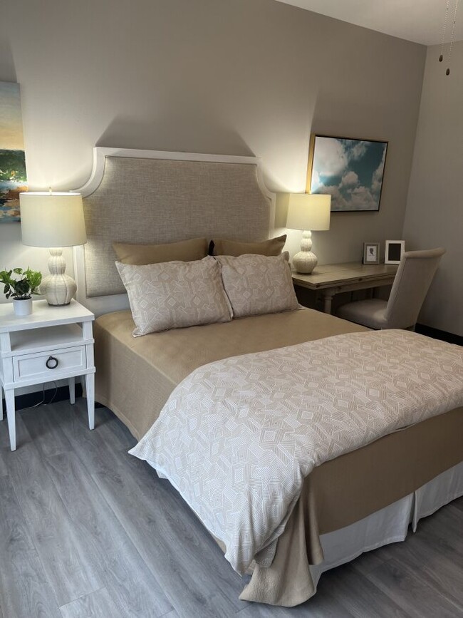 Photo - The Oasis at Hartman Lakes