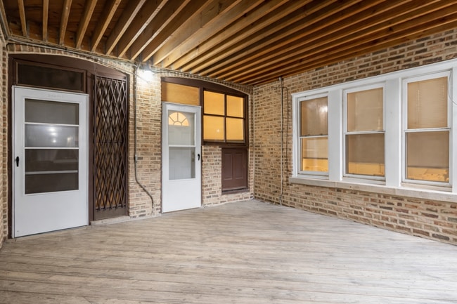 Photo - 2467 N Clark St Unit #  03