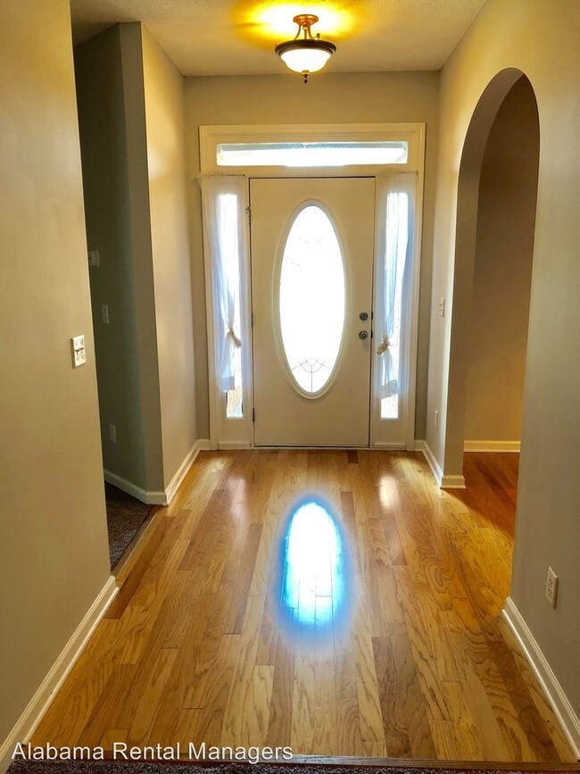 Photo - 3 br, 2 bath House - 2407 Alexander Drive