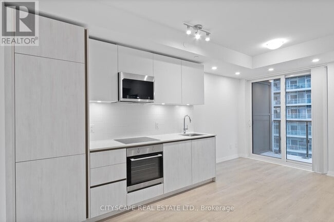 Photo - 8 Widmer St Unité 2009