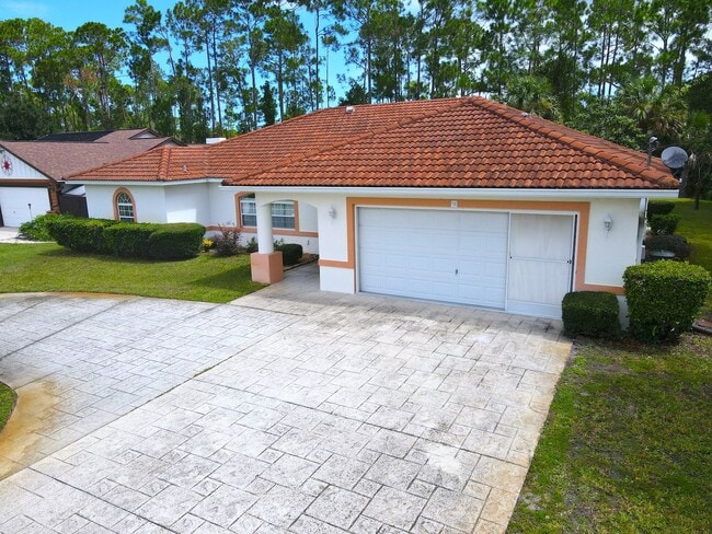 Photo - 106 Point of Woods Dr