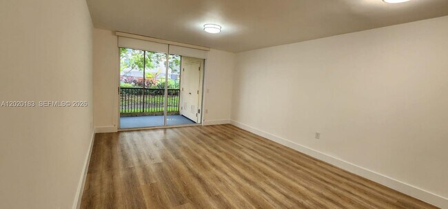Photo - 8333 Lake Dr Unit 104