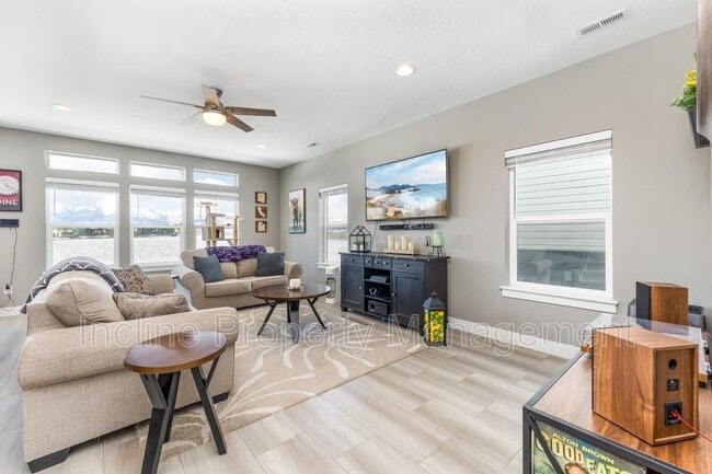 Photo - 9313 N Vernham Ln