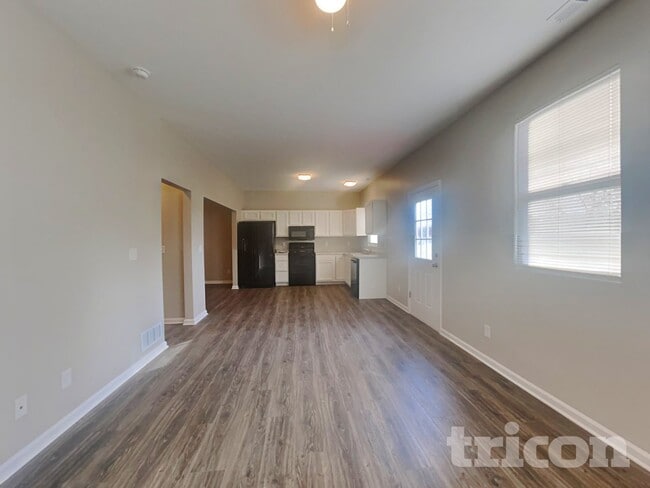 Photo - 1098 Tomahawk Pl