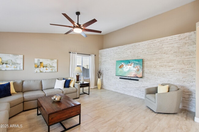 Photo - 20657 N Ventana Dr W