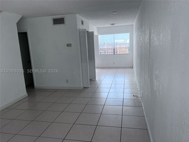 Photo - 4651 NW 9th Dr