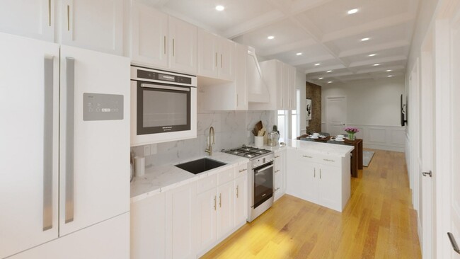 Building Photo - 49 Savin Hill Ave Unit 2 Rental